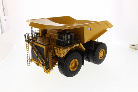 Cat 798 AC горный самосвал 1:50