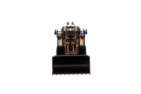 Cat 994K колесный порузчик под бронзу на блестящей подставке 1:125
